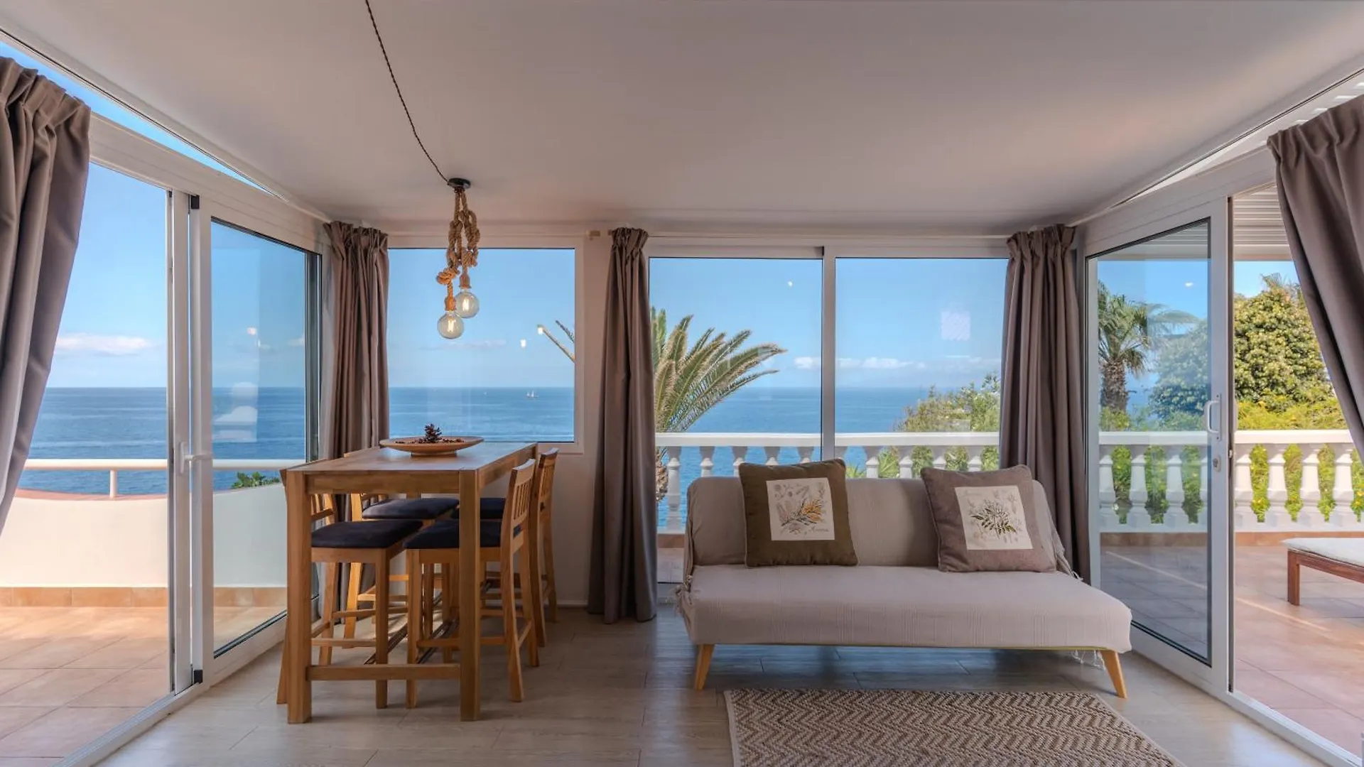 Villa Blanca Callao Salvaje Spanien