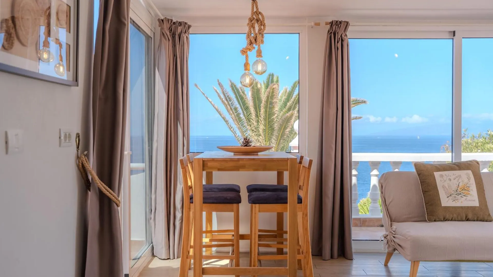 Villa Blanca Callao Salvaje Spanien
