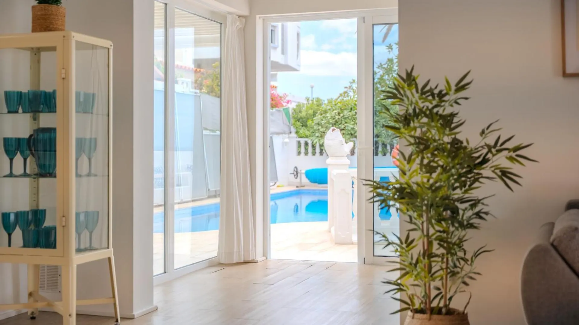 Villa Blanca Callao Salvaje 0*,  Spain